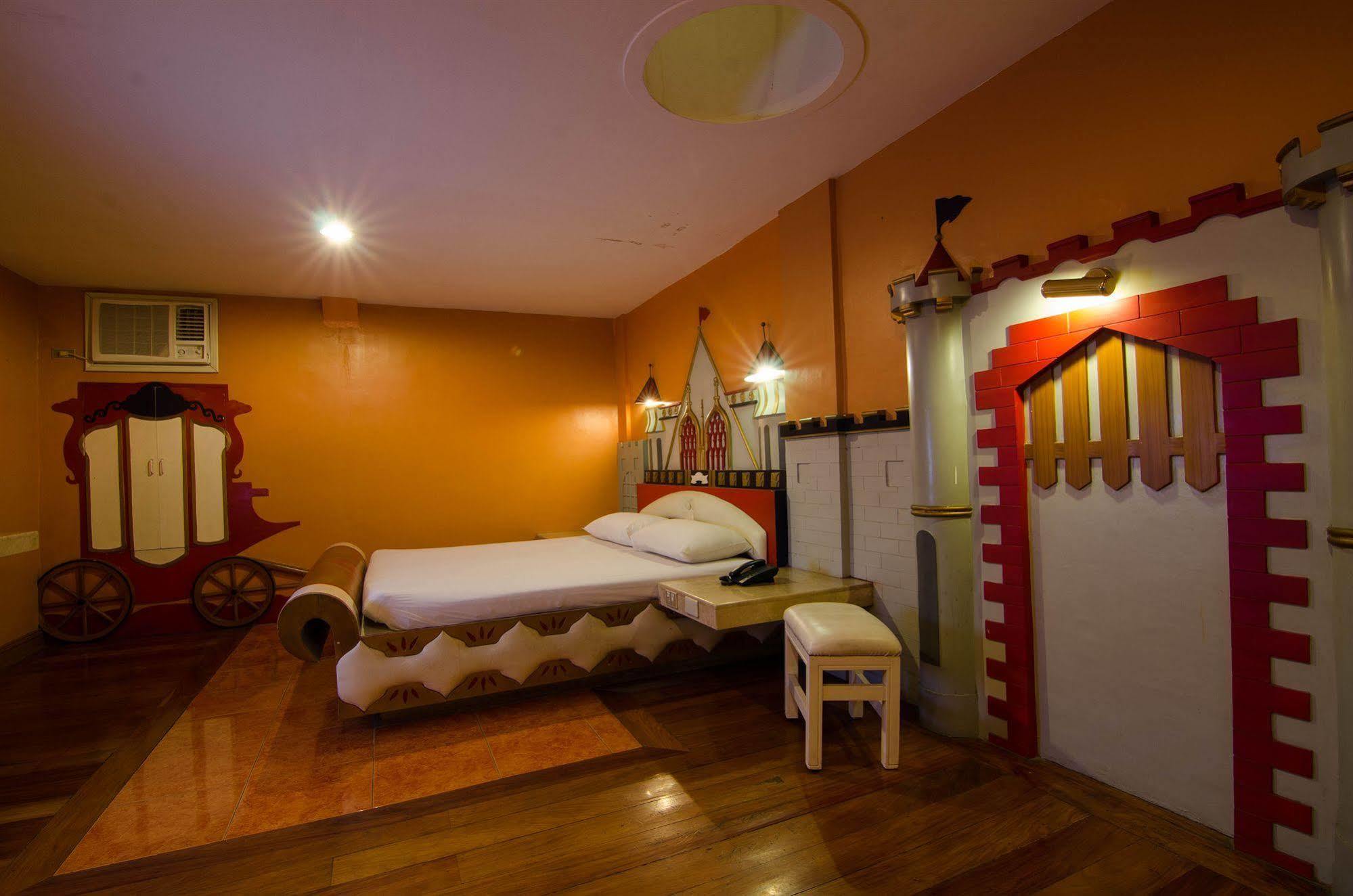 Victoria Court San Fernando Motel Dış mekan fotoğraf